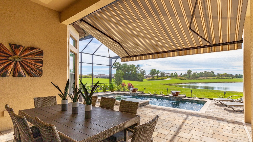 Enhance Your Outdoor Living: The Benefits of Retractable Awnings